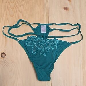 Knotty Size XL Green Floral Lace Panties